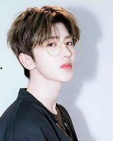 台媒爆料蔡徐坤事件视频,真相与争议交织的瞬间